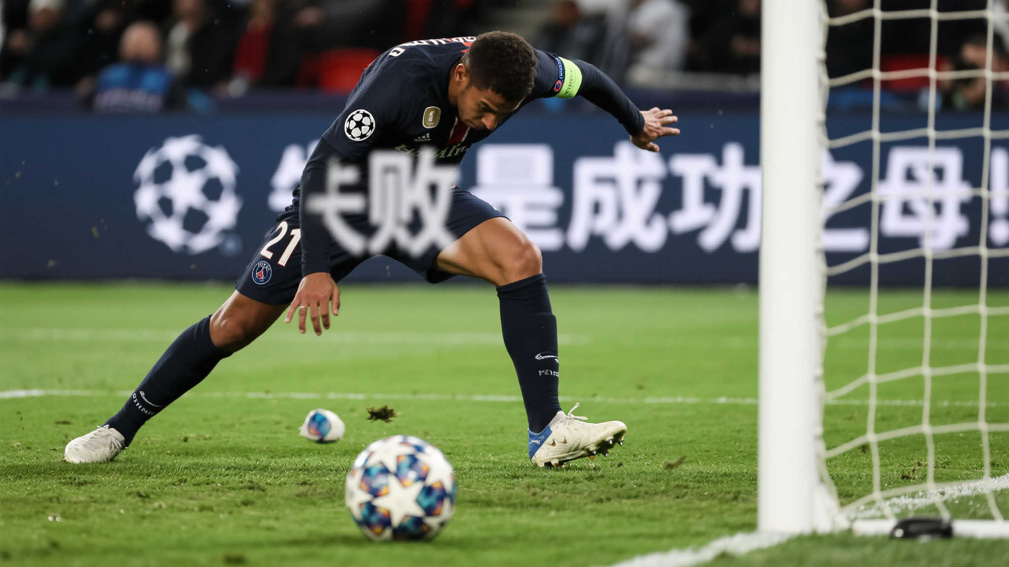 德弗赖:球队积极调整状态迎接挑战;齐沃展现领导力 欧冠赛事,对于每一个参赛团队都是一个全力以赴的平台